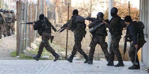 G­e­n­e­l­k­u­r­m­a­y­:­ ­1­1­ ­P­K­K­­l­ı­ ­Ö­l­d­ü­r­ü­l­d­ü­